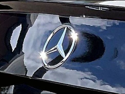 Used 2023 Mercedes-Benz C 300 Sedan image 8