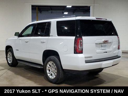 Used 2017 GMC Yukon SLT w/ Open Road Package image 11