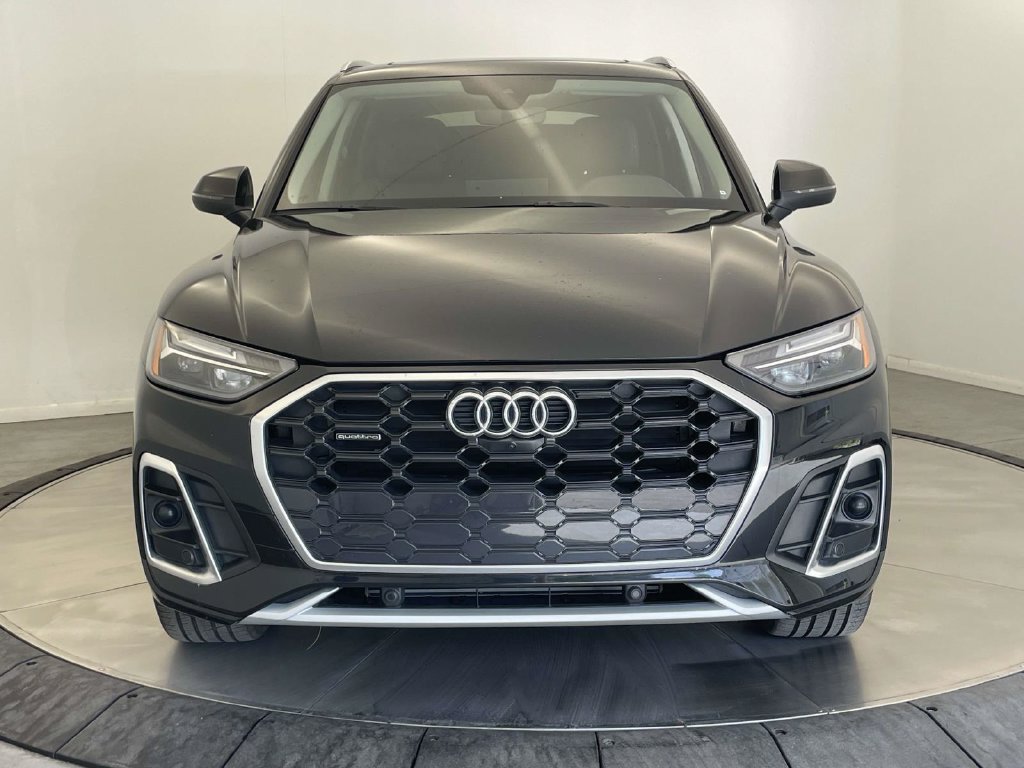 Certified 2025 Audi Q5 2.0T Premium Plus w/ Premium Plus Package AWD/4WD image 10