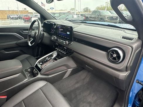 Used 2023 Chevrolet Colorado Z71 w/ Z71 Convenience Package 2 image 27