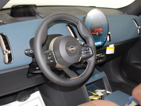 Used 2025 MINI Cooper Countryman S image 4