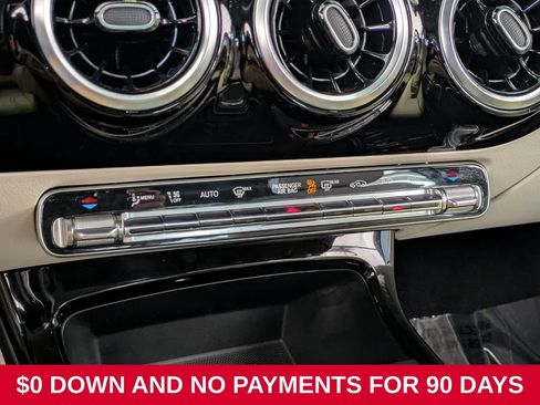 Used 2025 Mercedes-Benz CLA 250 image 17