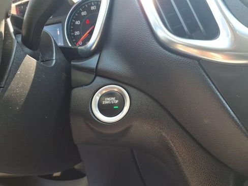 Used 2024 Chevrolet Equinox LT FWD image 21