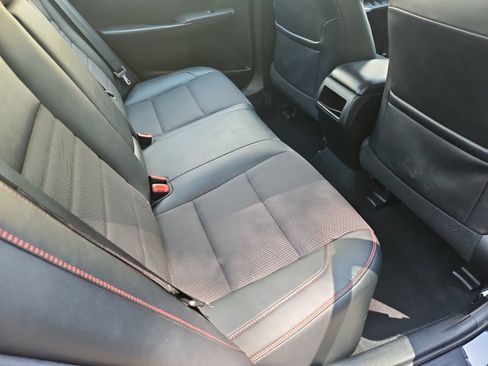 Used 2017 Toyota Camry SE FWD image 30