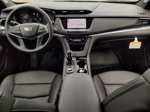 New 2026 Cadillac XT5 Premium Luxury w/ Driver Assist Package FWD image 12