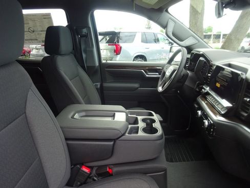 New 2026 GMC Sierra 1500 Elevation AWD/4WD image 16