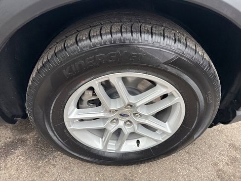 New 2026 Ford Explorer Active image 13