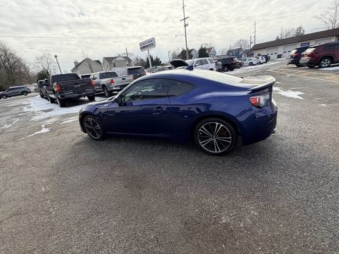 Used 2015 Scion FR-S Base 2dr Coupe 6M image 16