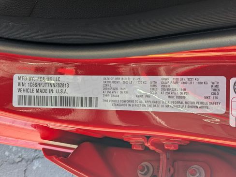 Used 2022 RAM 1500 Laramie AWD/4WD image 36