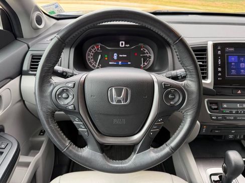 Used 2017 Honda Pilot EX-L image 18