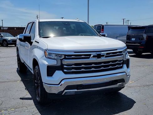 Certified 2023 Chevrolet Silverado 1500 LTZ w/ LTZ Convenience Package II AWD/4WD image 4