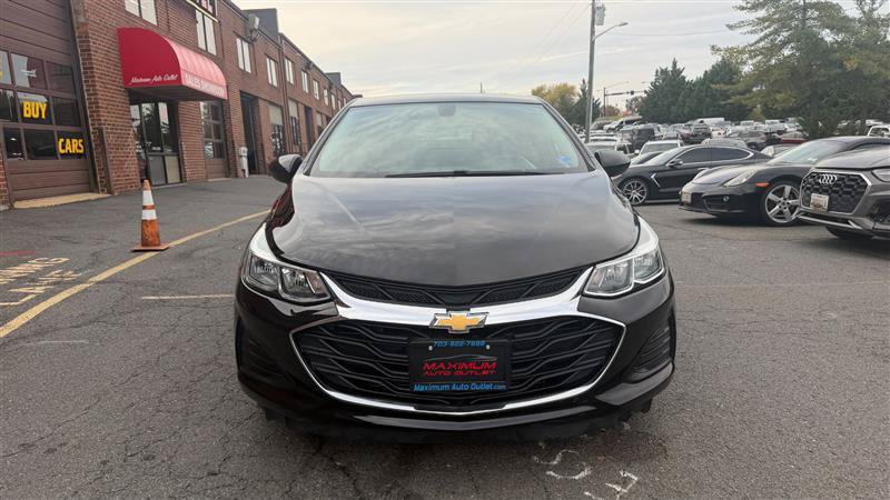 Used 2019 Chevrolet Cruze LS w/ LS Convenience Package FWD image 2