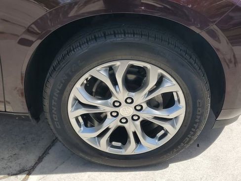Used 2020 Buick Enclave Avenir w/ Avenir Technology Package FWD image 7