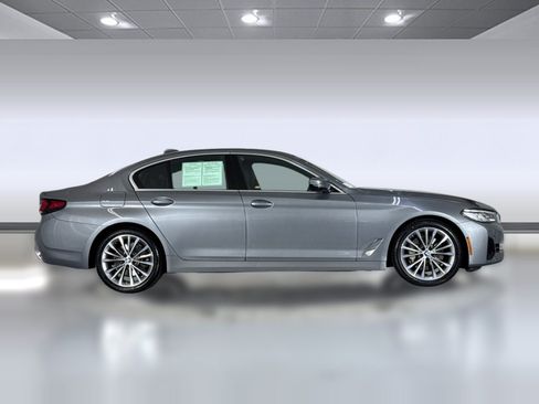 Used 2023 BMW 530i w/ Premium Package RWD image 8