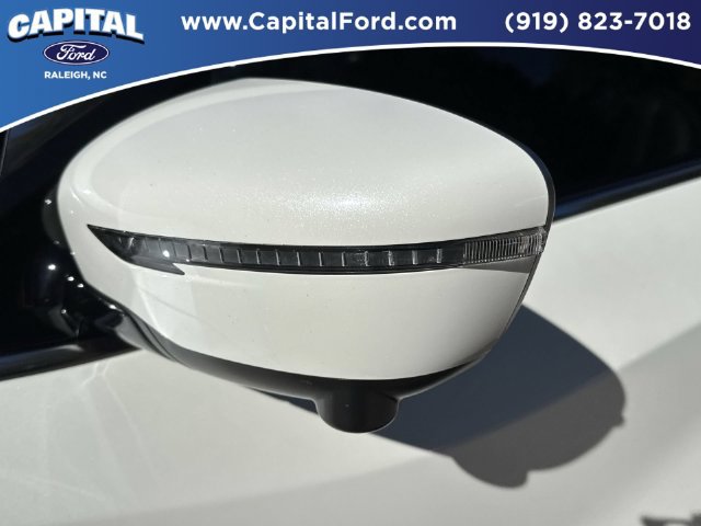 Used 2021 Nissan Murano Platinum w/ Cargo Package FWD image 12