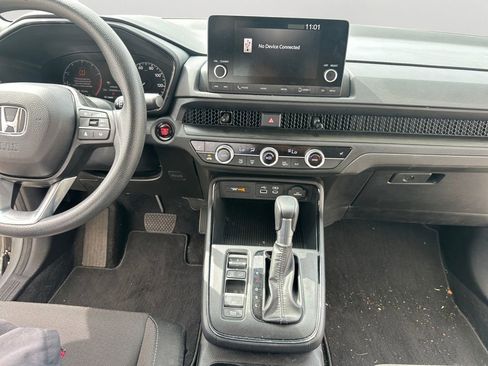 Used 2025 Honda CR-V EX image 14
