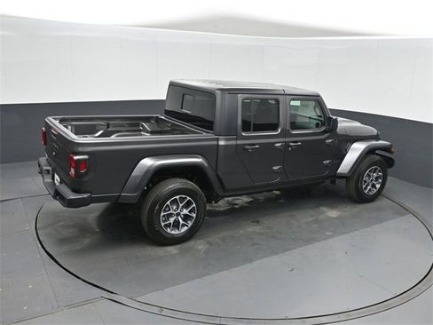 New 2025 Jeep Gladiator Sport image 29