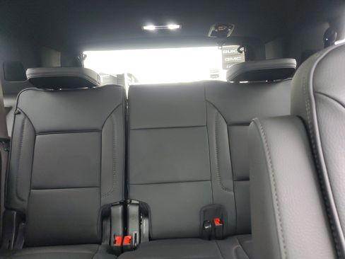 New 2026 GMC Yukon Denali w/ Sun & Power Step Package image 11