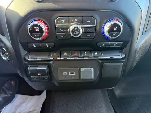 Used 2021 GMC Sierra 1500 Elevation image 25