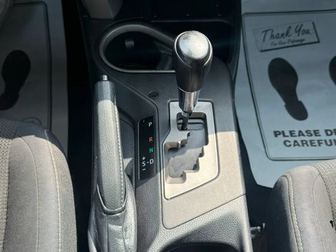 Used 2017 Toyota RAV4 XLE FWD image 16