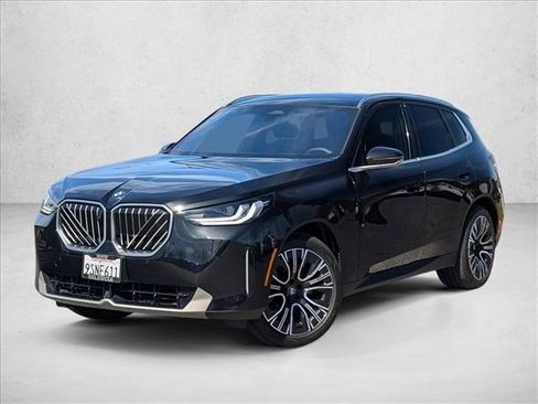 Used 2025 BMW X3 xDrive30i w/ Premium Package image 1