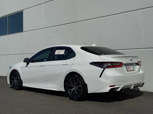 Certified 2024 Toyota Camry SE AWD/4WD image 5