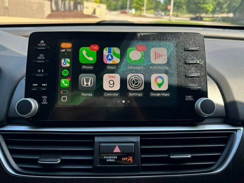 Used 2019 Honda Accord EX image 26