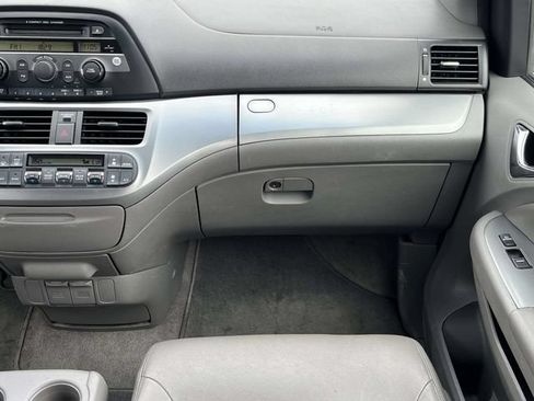 Used 2010 Honda Odyssey EX image 19