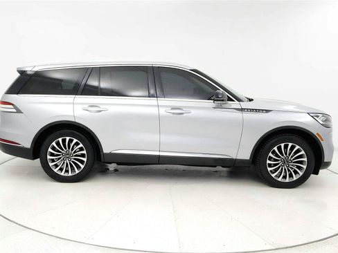 Used 2020 Lincoln Aviator Reserve w/ Elements Package Plus AWD/4WD image 6