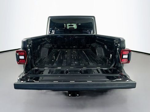 Used 2020 Jeep Gladiator Sport w/ Quick Order Package 24S image 28