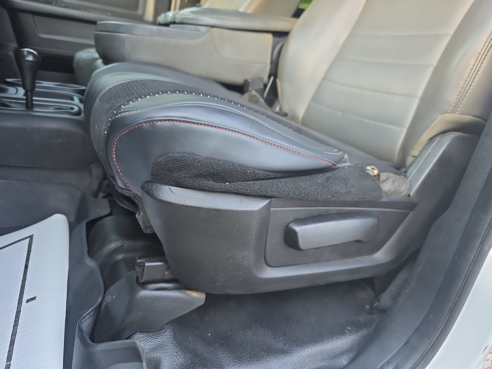 Used 2017 RAM 3500 Tradesman AWD/4WD image 15