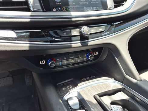 Used 2024 Buick Enclave Avenir w/ Avenir Technology Package FWD image 27