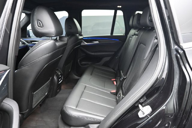 Used 2023 BMW X3 sDrive30i w/ Convenience Package RWD image 9