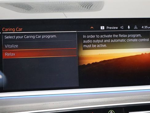 Used 2022 BMW X7 xDrive40i w/ Cold Weather Package image 43