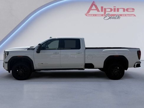 Certified 2025 GMC Sierra 2500 AT4 w/ AT4 Premium Plus Package AWD/4WD image 2