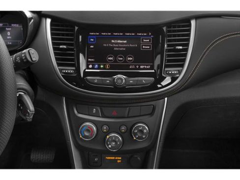 Used 2022 Chevrolet Trax LS w/ Tint and Cruise Package AWD/4WD image 13