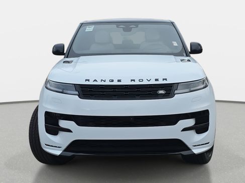 New 2026 Land Rover Range Rover Sport Dynamic SE image 2