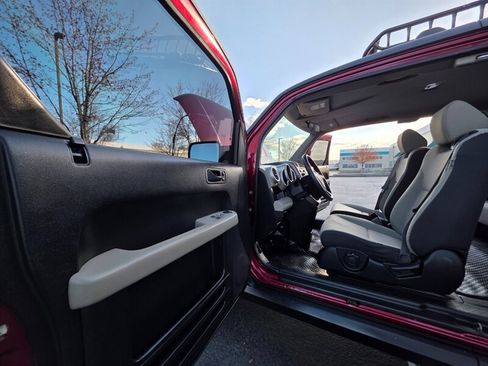 Used 2007 Honda Element LX image 43