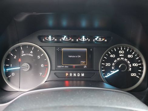 Used 2018 Ford F150 XLT w/ Equipment Group 302A Luxury AWD/4WD image 18