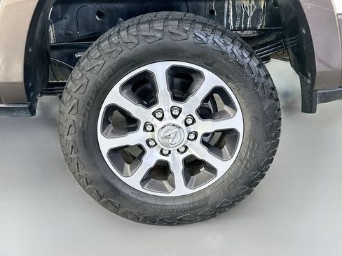 Used 2024 RAM 3500 Limited w/ Towing Technology Group AWD/4WD image 35