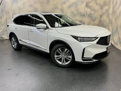 New 2026 Acura MDX SH-AWD image 8