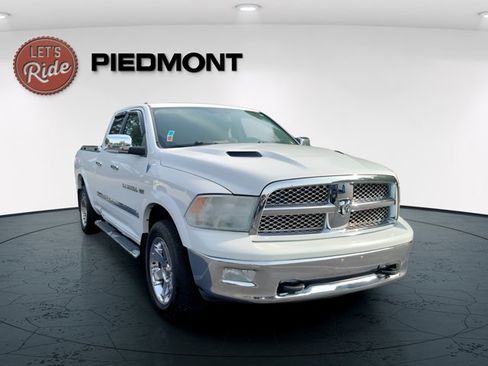 Used 2011 RAM 1500 Laramie AWD/4WD image 4