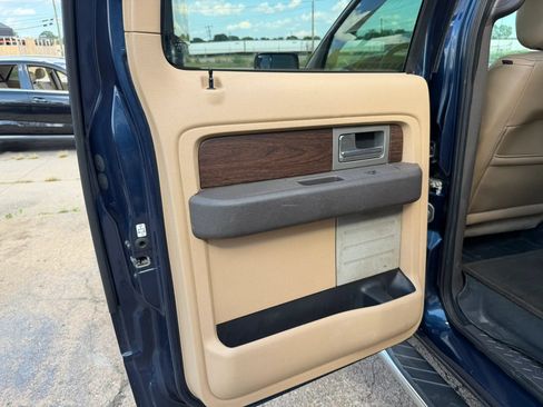Used 2014 Ford F150 Lariat w/ Equipment Group 501A Mid AWD/4WD image 12