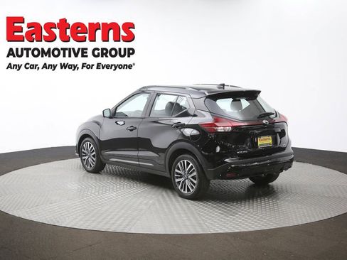 Used 2024 Nissan Kicks SR image 63