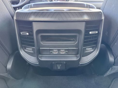 Used 2025 RAM 1500 Big Horn AWD/4WD image 24