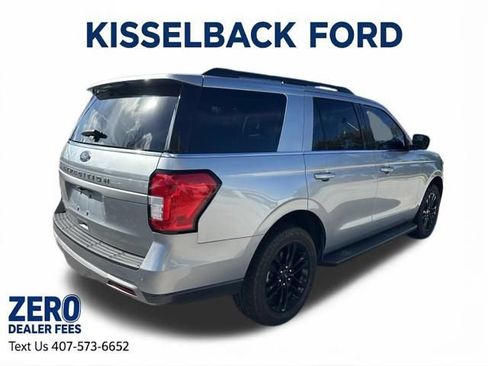 Certified 2024 Ford Expedition XLT RWD image 4