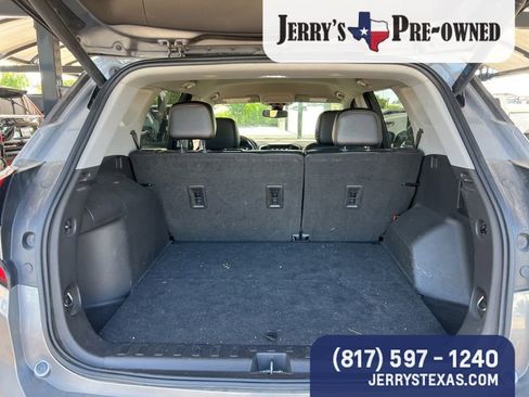 Used 2021 GMC Terrain SLT w/ Elevation Edition FWD image 13