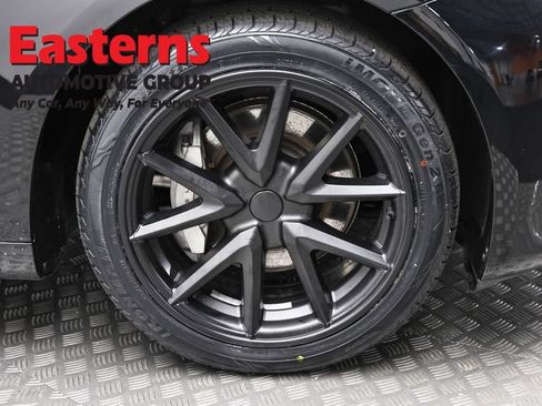 Used 2023 Tesla Model 3 Standard Range image 25