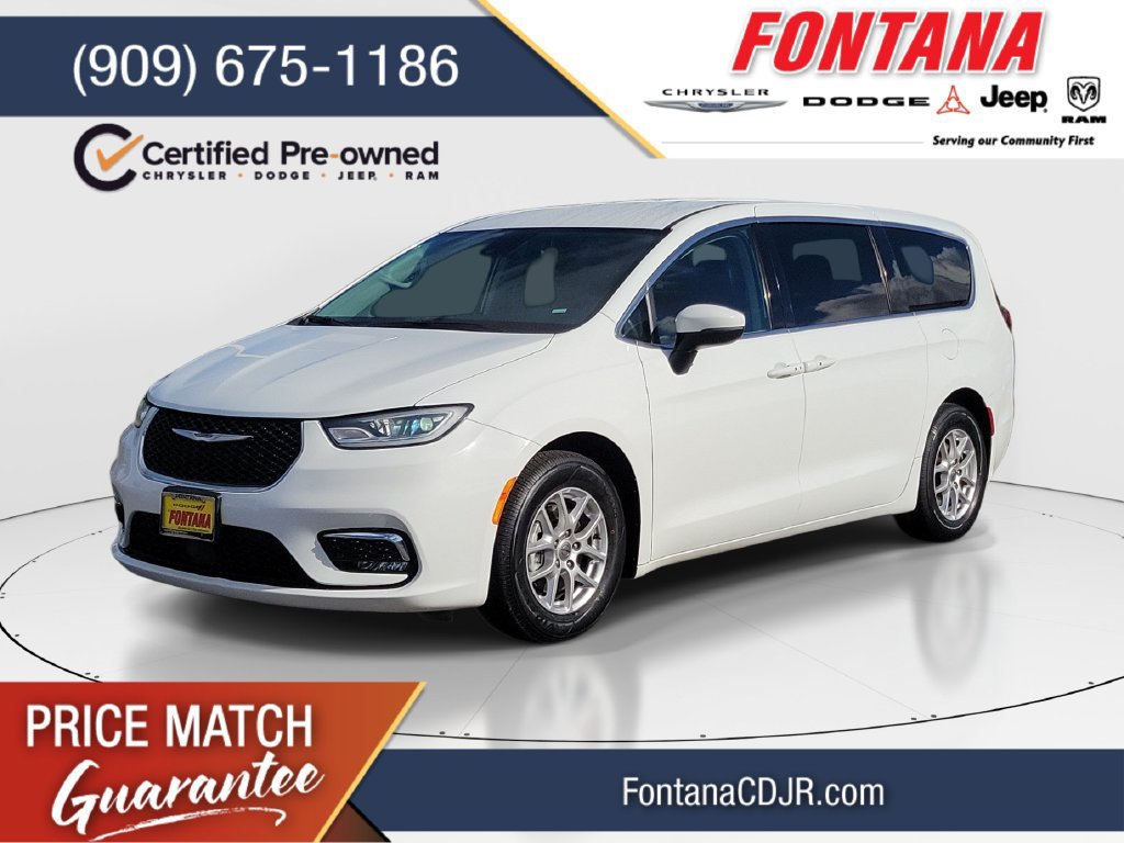 Certified 2023 Chrysler Pacifica Touring-L FWD image 1