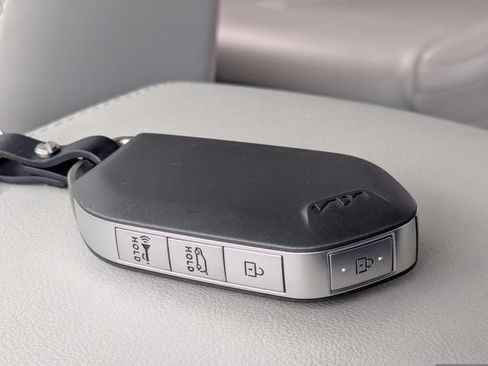 Certified 2024 Kia Sorento SX AWD/4WD image 43